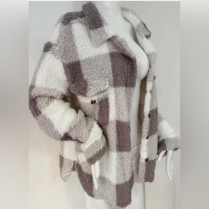 Faux Fur Plaid Shacket🍁 So Soft and Cozy.  A Must Have!